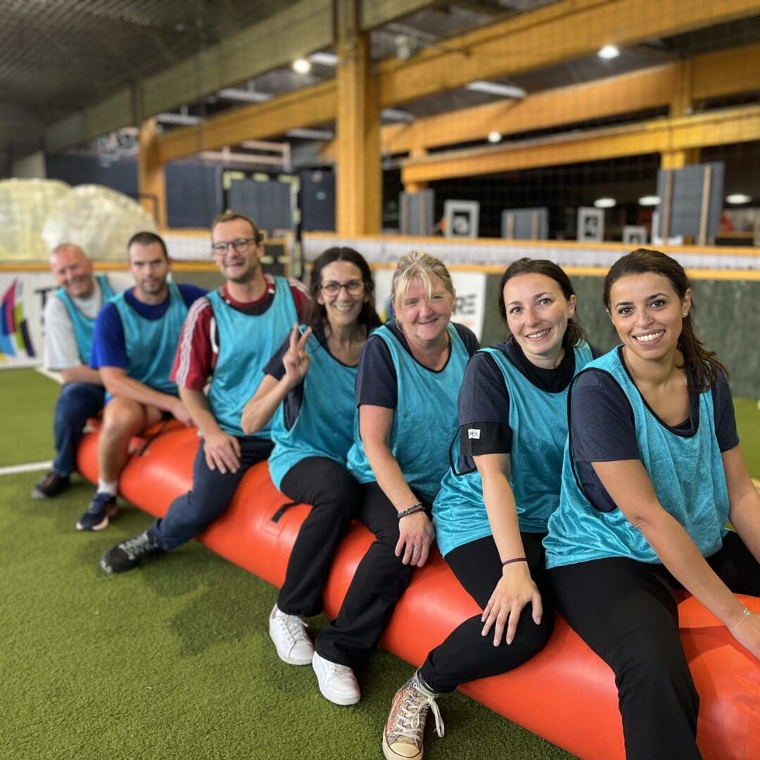 Une équipe en pleine activité pendant un séminaire chez Team Square
